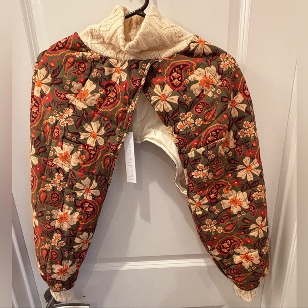 NWT House of Harlow 1960 Floral Quilted Puffer shrug Jacket - OS